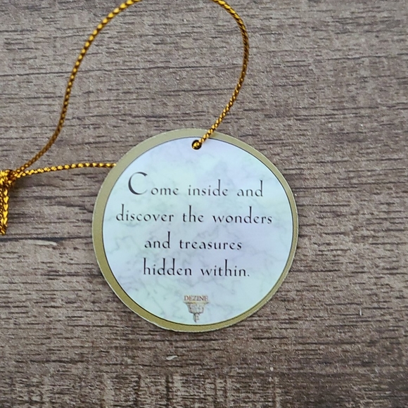 Dezine Figurine - Picture 4 of 6